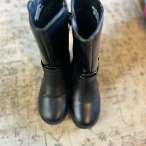 Stylish Black Boots